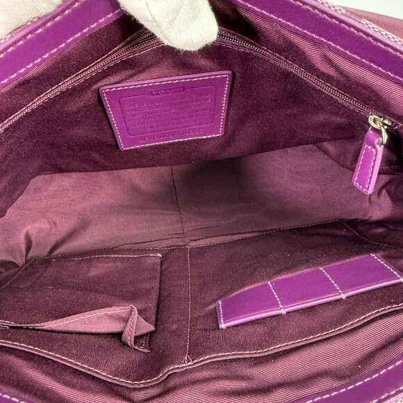 Coach F70283 Signature Messenger Plum - Picture 11 of 12